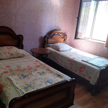 Temuriroom Poti Luaran gambar